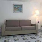 Bed and Breakfast Mediterraneo 4*