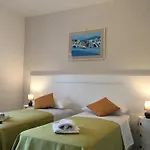 Mediterraneo Bed and Breakfast 4*
