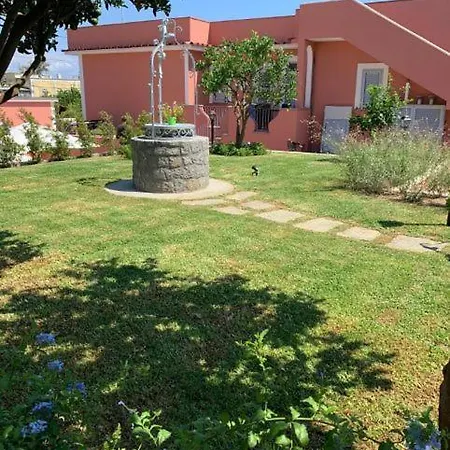 Oda ve Kahvaltı Mediterraneo 4*