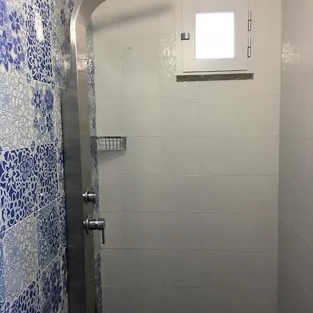 Oda ve Kahvaltı Mediterraneo 4*