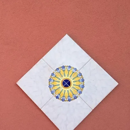 Oda ve Kahvaltı Mediterraneo 4*