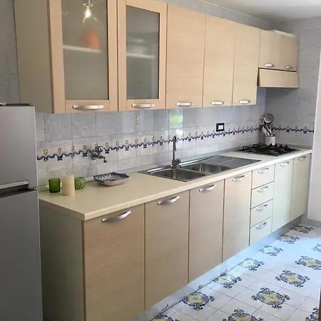 住宿加早餐酒店 Mediterraneo 4*