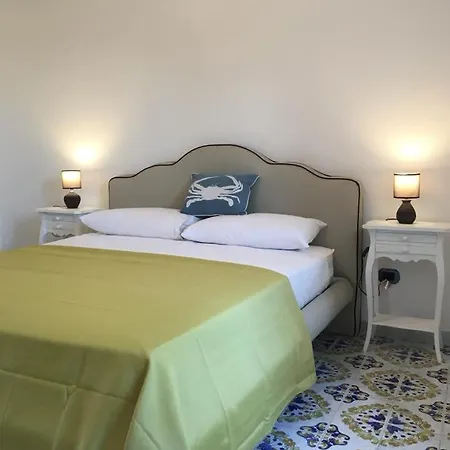 Bed & Breakfast Mediterraneo 4*